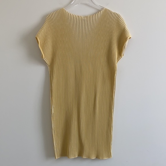 *NWOT* Uniqlo 3D Cotton Ribbed Crew Neck Dress - Picture 3 of 14